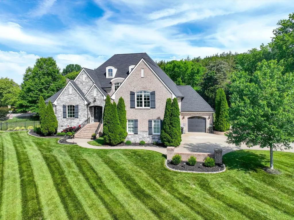 2505 Grey Cliff Court Franklin TN 37064