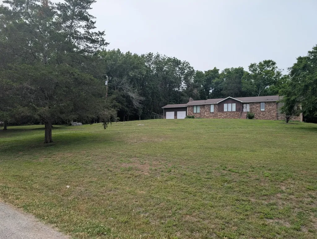 152 Snug Harbor Drive Hendersonville TN 37075