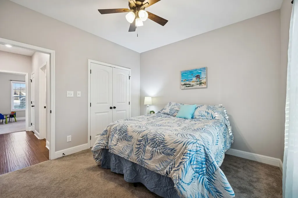 207 Bedford Court Hopkinsville KY 42240