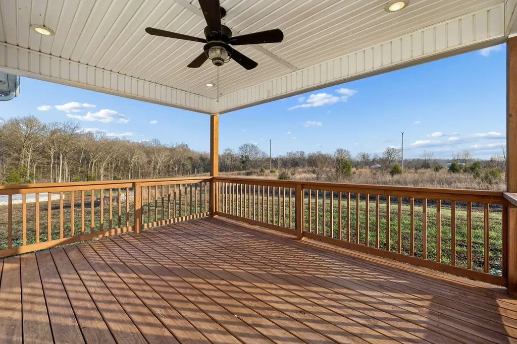 207 Bedford Court Hopkinsville KY 42240