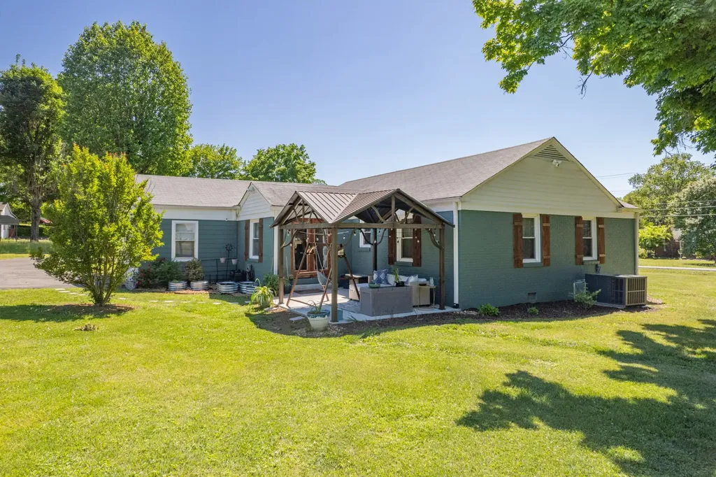 106 Carol Drive Columbia TN 38401