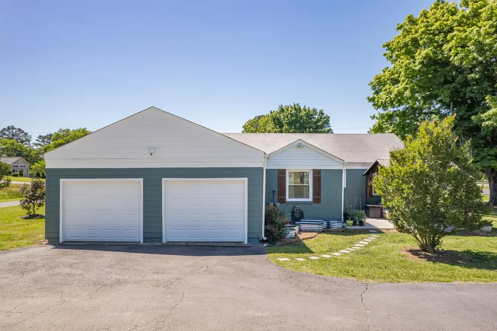 106 Carol Drive Columbia TN 38401