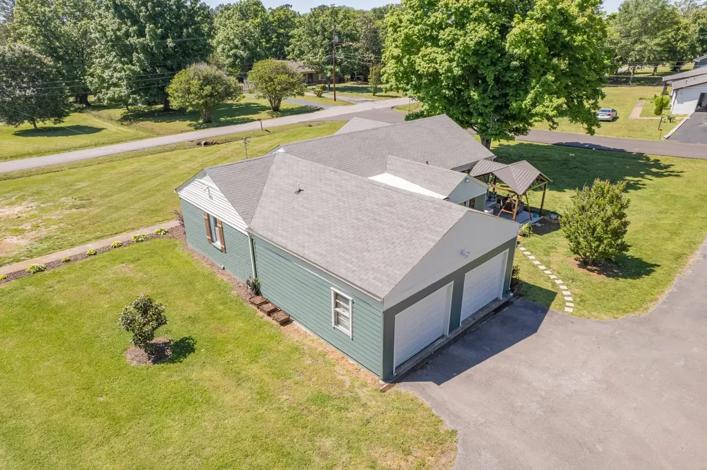 106 Carol Drive Columbia TN 38401