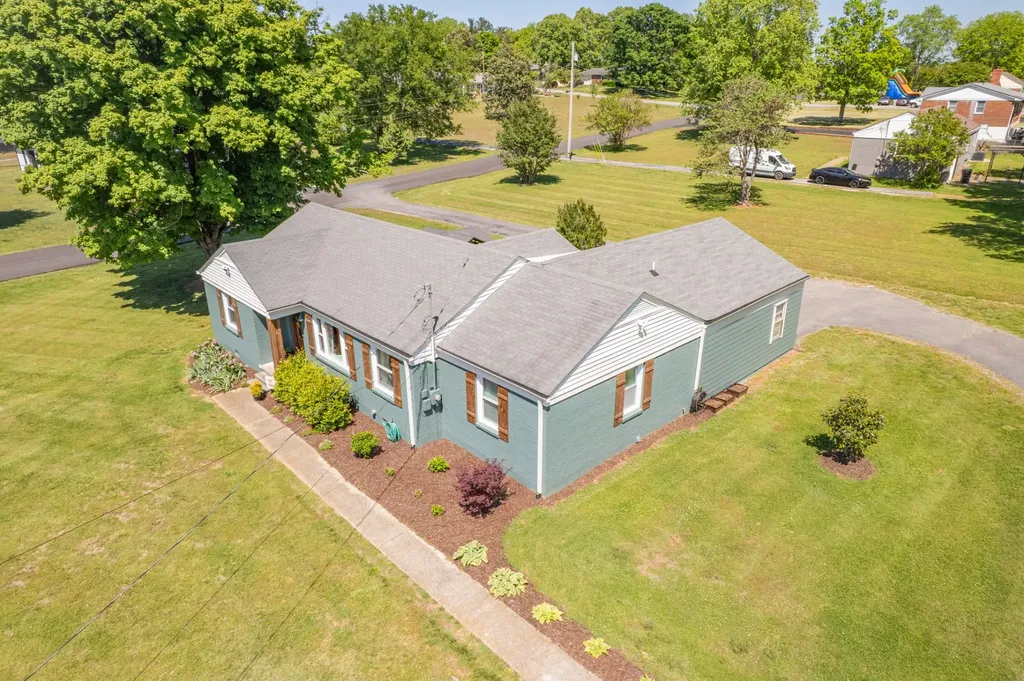 106 Carol Drive Columbia TN 38401