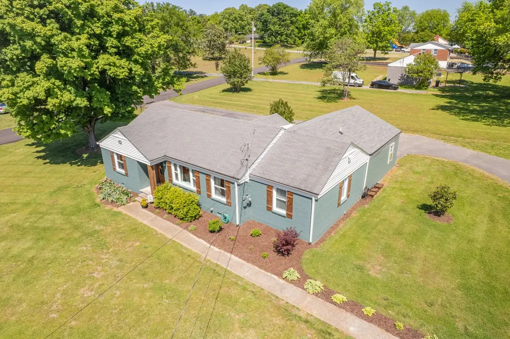 106 Carol Drive Columbia TN 38401