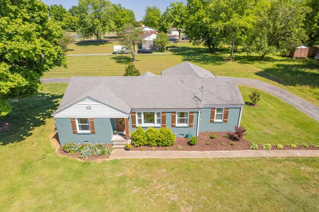 106 Carol Drive Columbia TN 38401