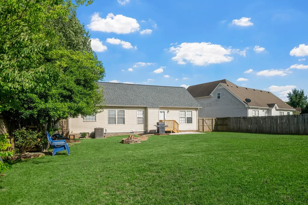 964 Cindy Jo Court Clarksville TN 37040
