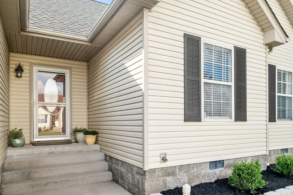 964 Cindy Jo Court Clarksville TN 37040