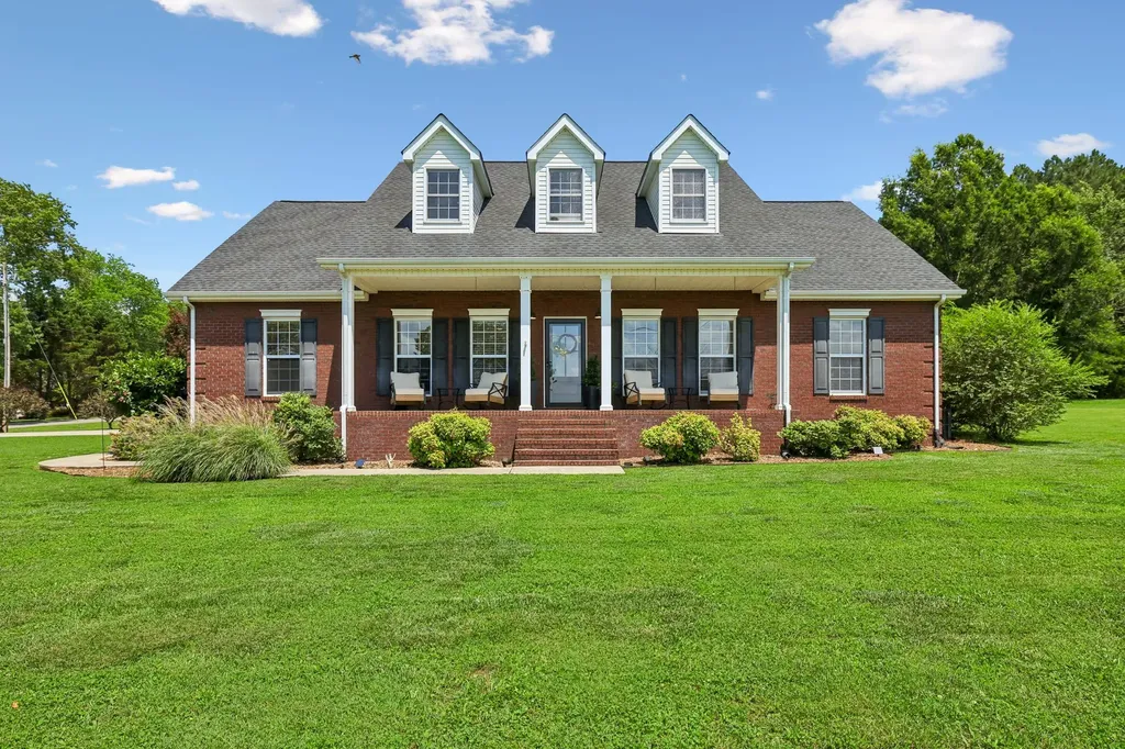 549 Lee Lane Huntland TN 37345