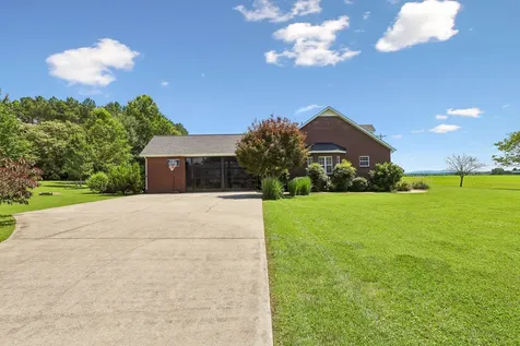 549 Lee Lane Huntland TN 37345