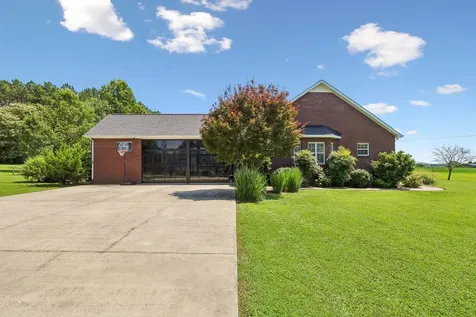 549 Lee Lane Huntland TN 37345
