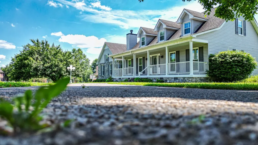 131 Stonehouse Drive Gallatin TN 37066