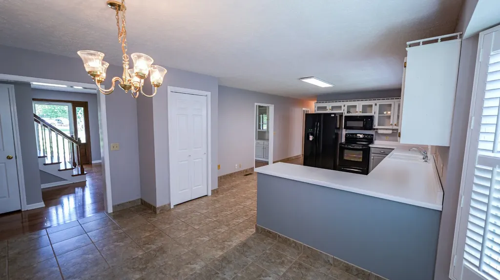 131 Stonehouse Drive Gallatin TN 37066