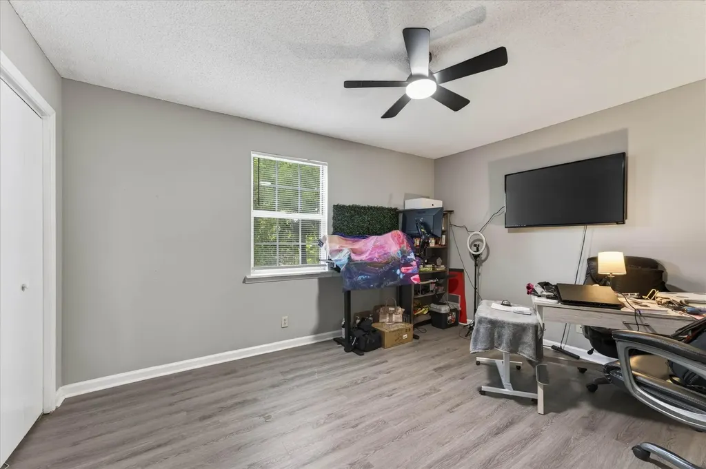 114 Cunningham Place Clarksville TN 37042