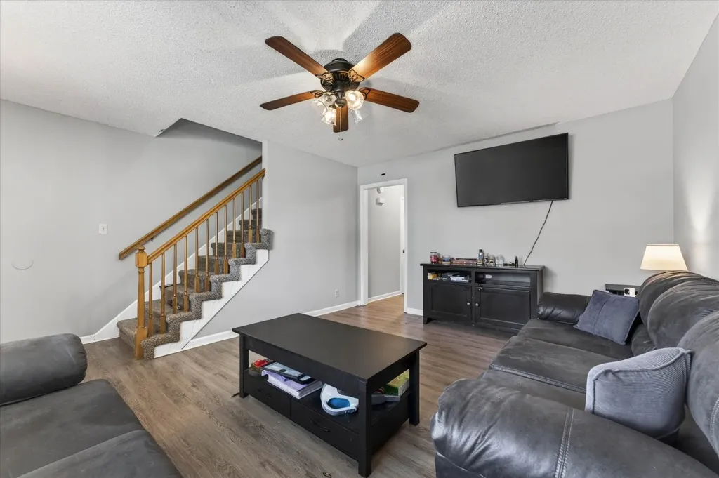 114 Cunningham Place Clarksville TN 37042