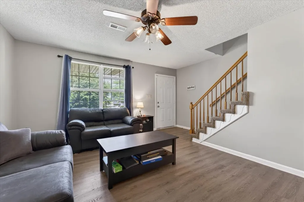114 Cunningham Place Clarksville TN 37042