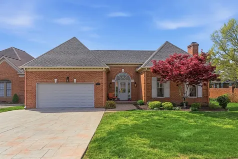 100 Carriage Way Hendersonville TN 37075