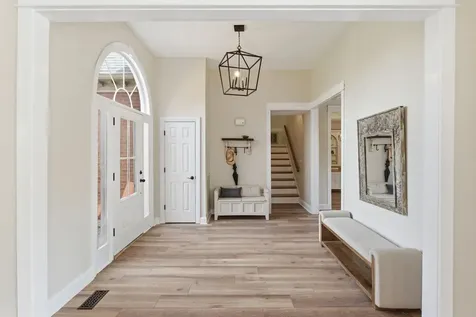 100 Carriage Way Hendersonville TN 37075