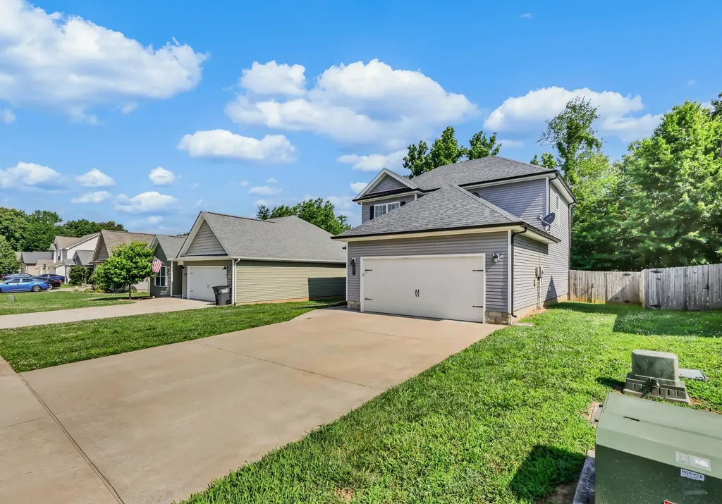 550 Medallion Circle Clarksville TN 37042