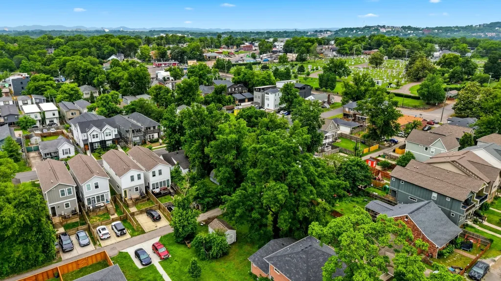 1910 15th Ave, N Nashville TN 37208