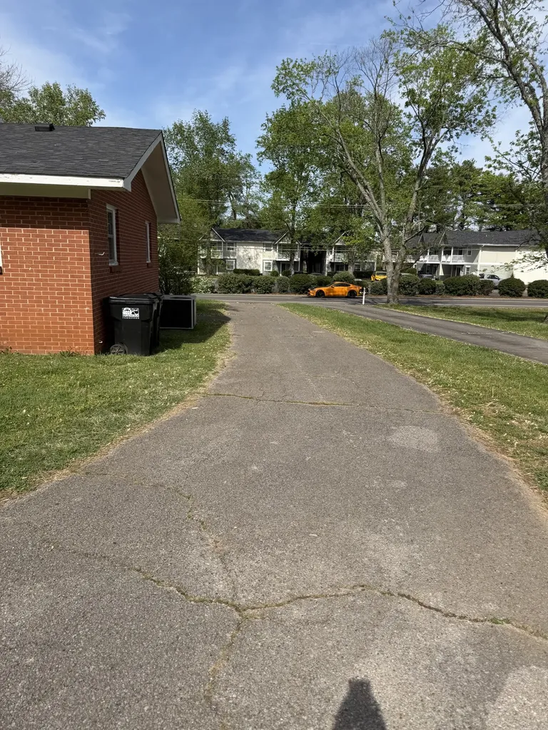 Murfreesboro TN, 1012 Bradyville Pike