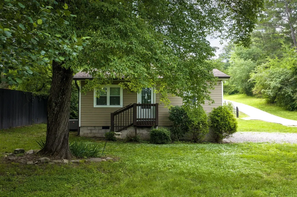 3057 Burning Bush Road Ringgold GA 30736
