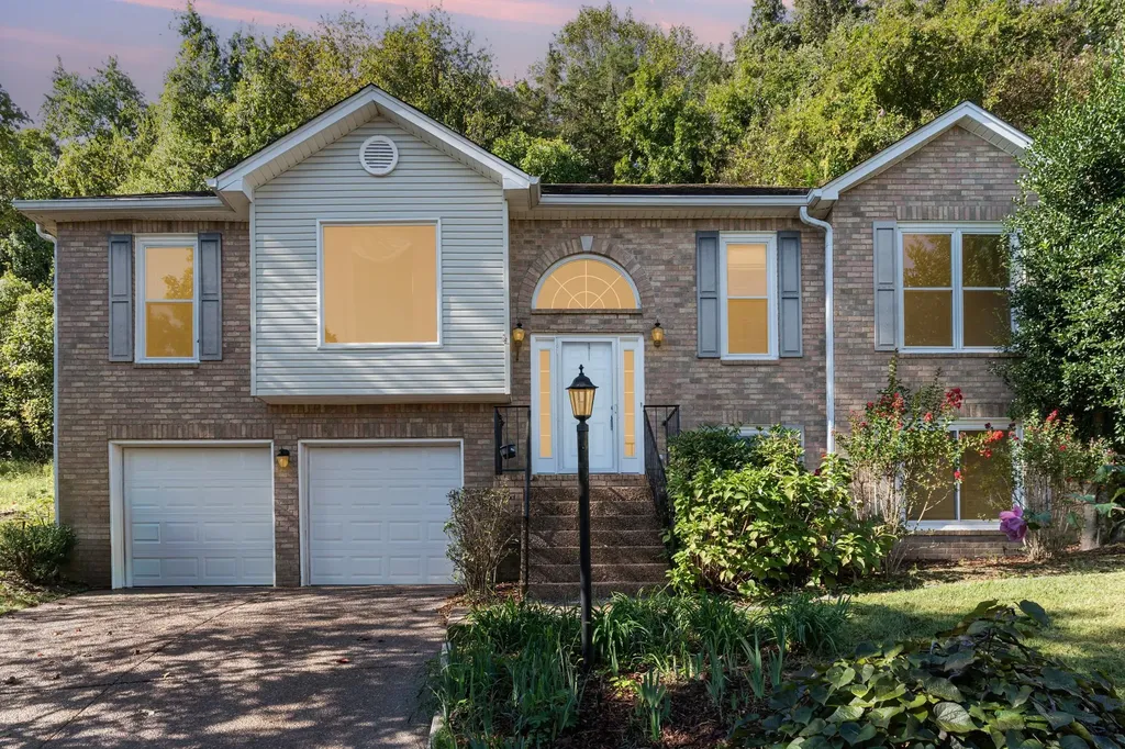 609 Glenridge Close Nashville TN 37221