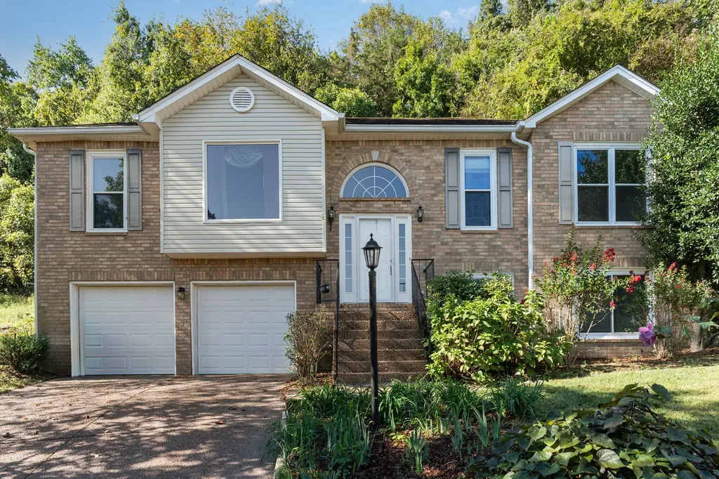 609 Glenridge Close Nashville TN 37221