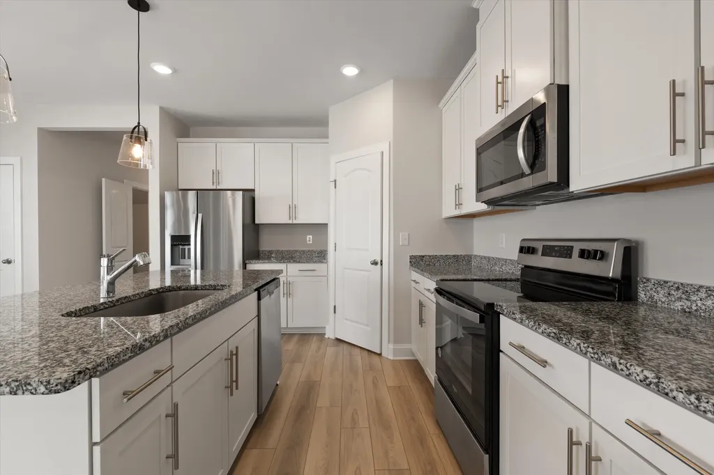 4400 Skyridge Drive Nashville TN 37207