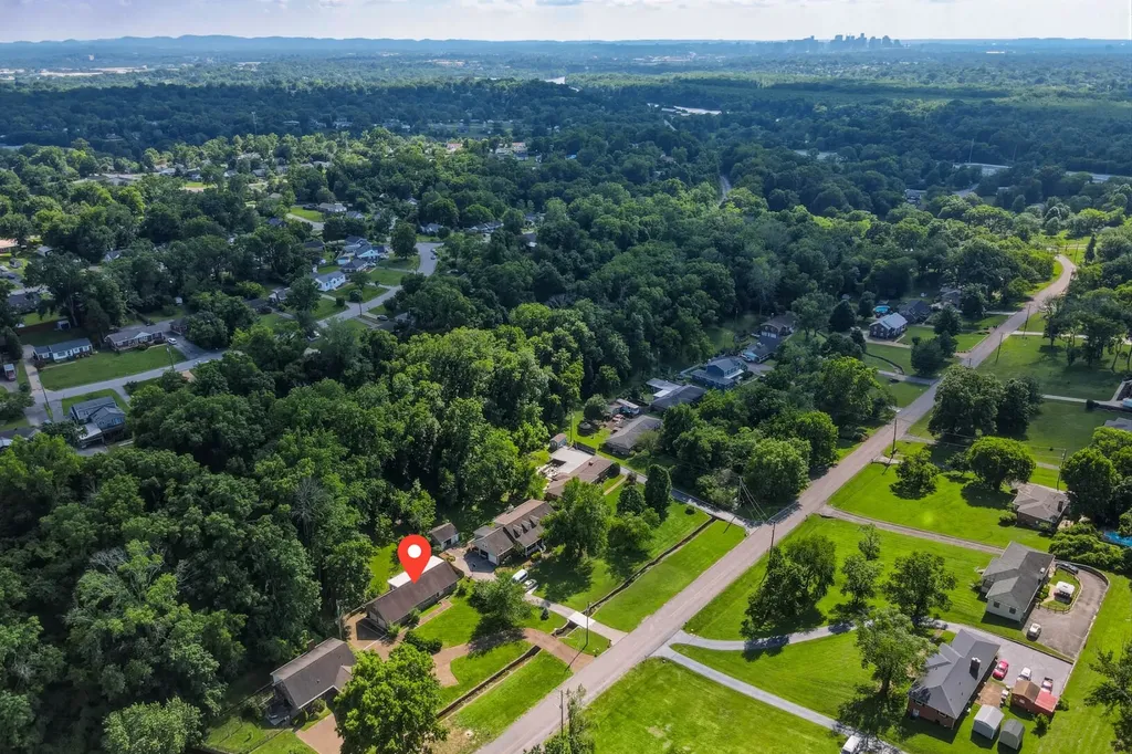 2739 Windemere Drive Nashville TN 37214