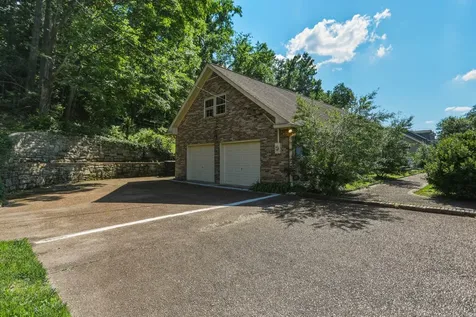 2739 Windemere Drive Nashville TN 37214