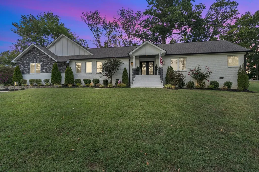 2712 Windemere Drive Nashville TN 37214