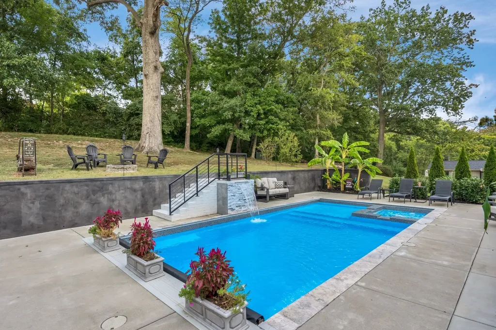 2712 Windemere Drive Nashville TN 37214