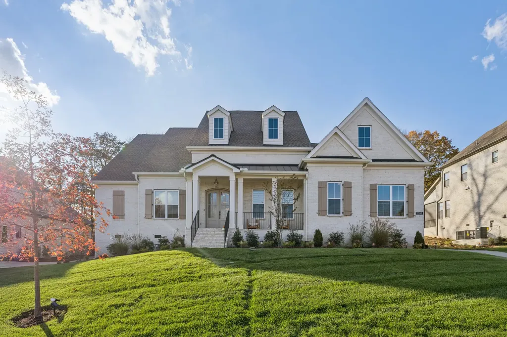 2033 Vail Trace Nolensville TN 37135