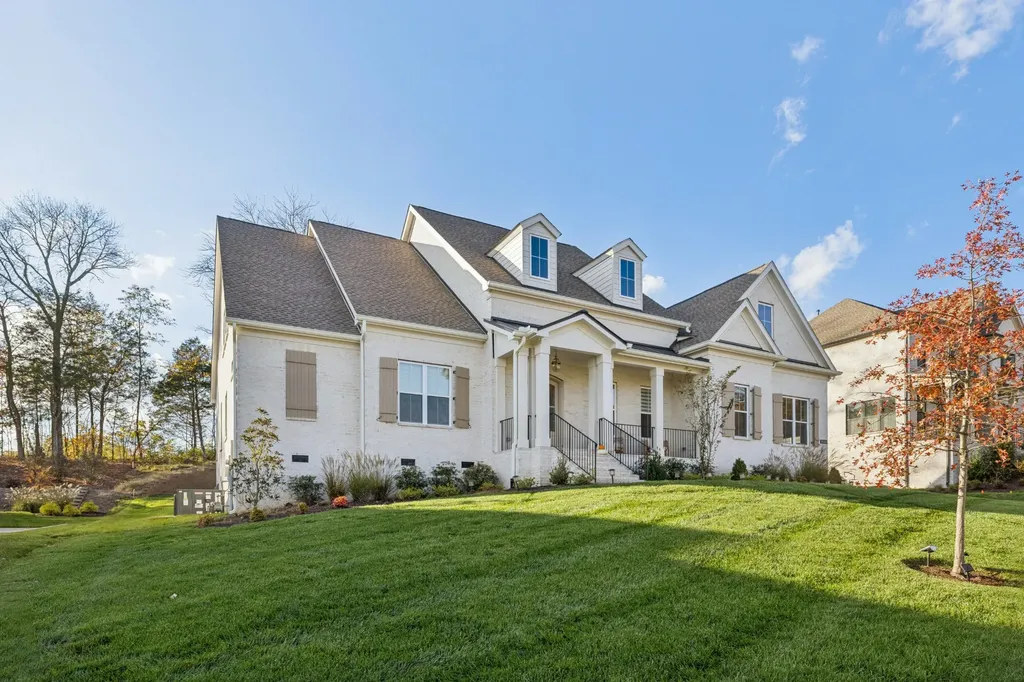 2033 Vail Trace Nolensville TN 37135