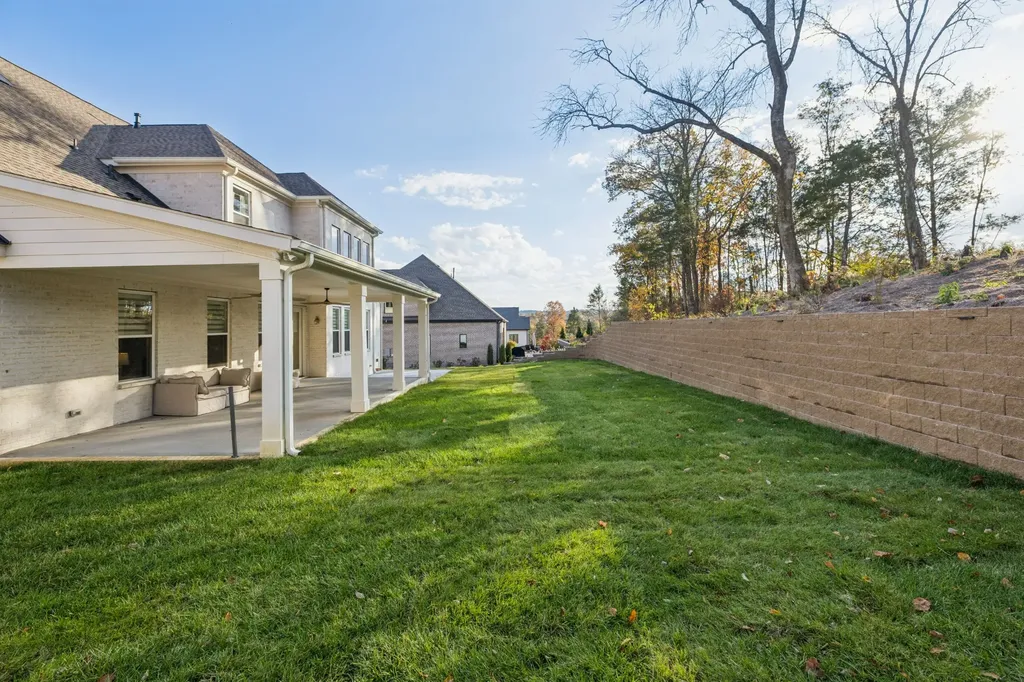 2033 Vail Trace Nolensville TN 37135