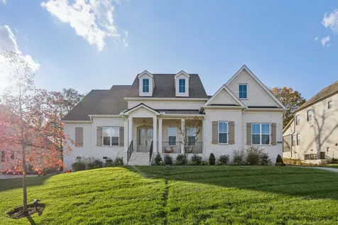2033 Vail Trace Nolensville TN 37135