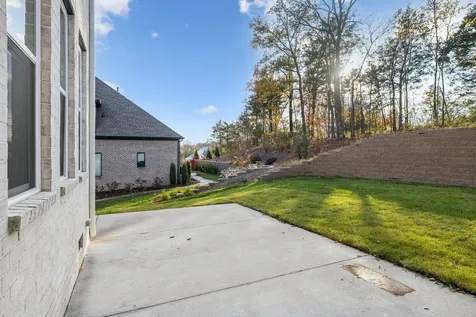 2033 Vail Trace Nolensville TN 37135