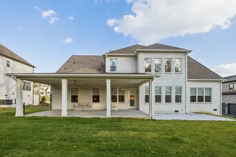 2033 Vail Trace Nolensville TN 37135