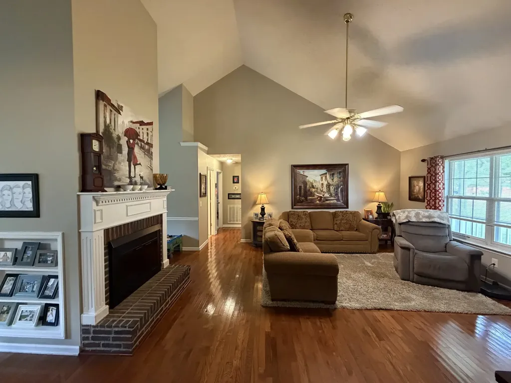 1405 Belle Oaks Drive Murfreesboro TN 37130