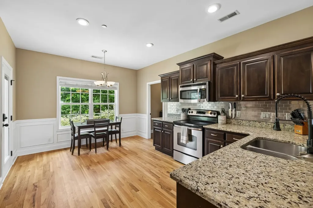 506 Fallacy Court Murfreesboro TN 37129