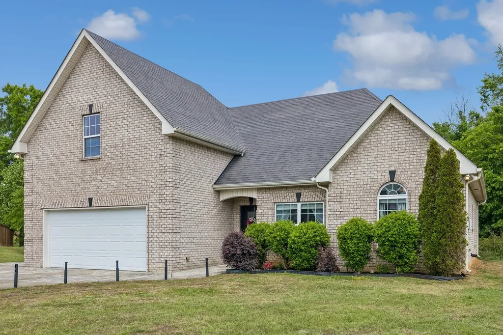 506 Fallacy Court Murfreesboro TN 37129