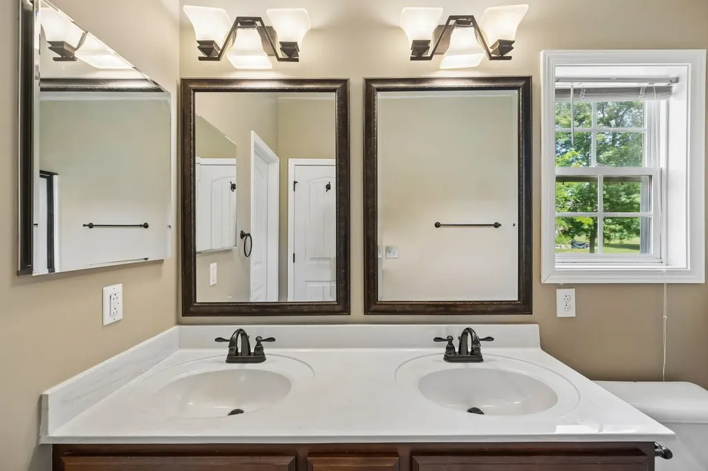 506 Fallacy Court Murfreesboro TN 37129