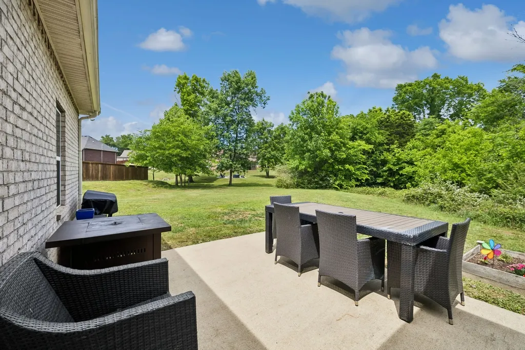 506 Fallacy Court Murfreesboro TN 37129