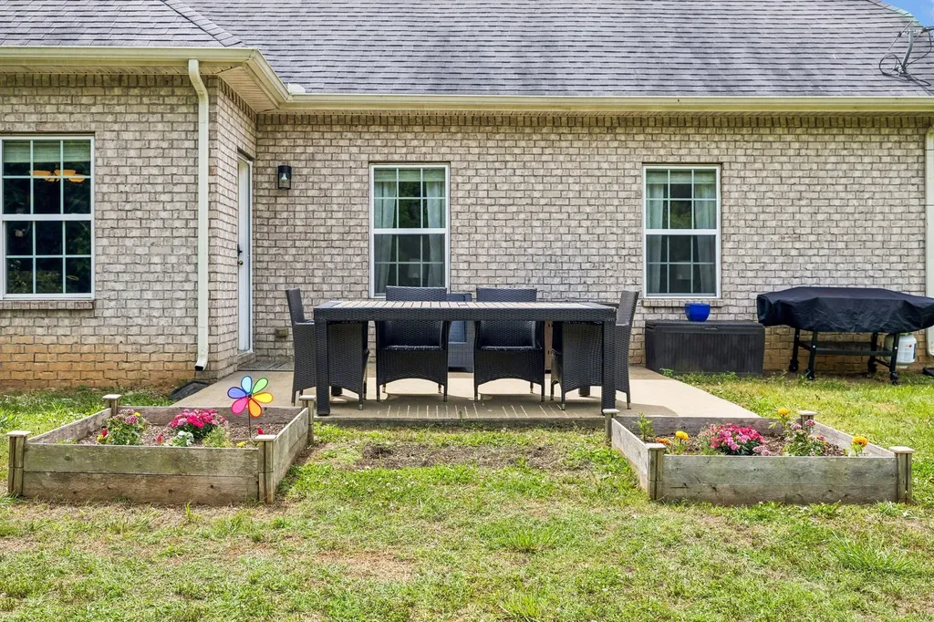 506 Fallacy Court Murfreesboro TN 37129