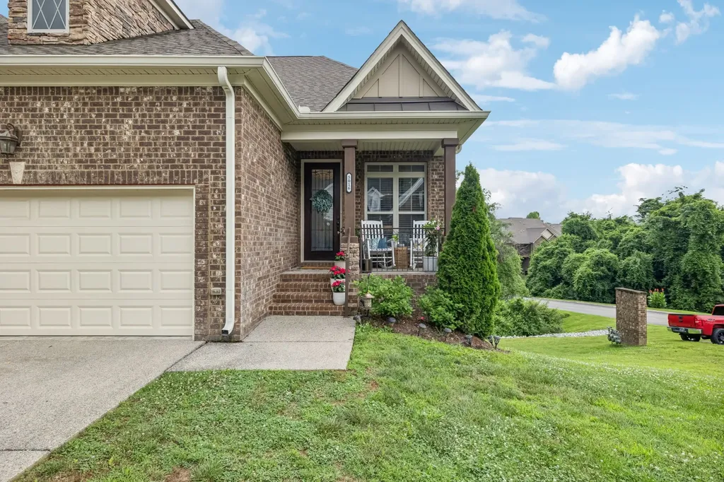 5016 Southfork Boulevard Old Hickory TN 37138