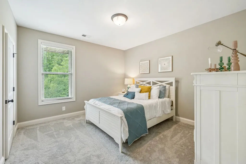 5016 Southfork Boulevard Old Hickory TN 37138