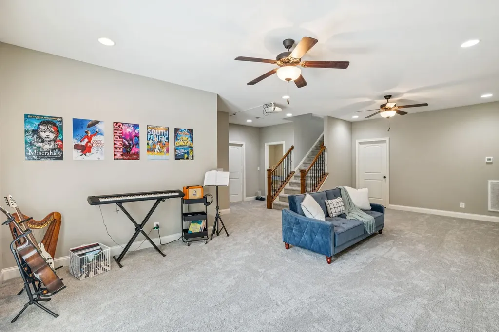 5016 Southfork Boulevard Old Hickory TN 37138