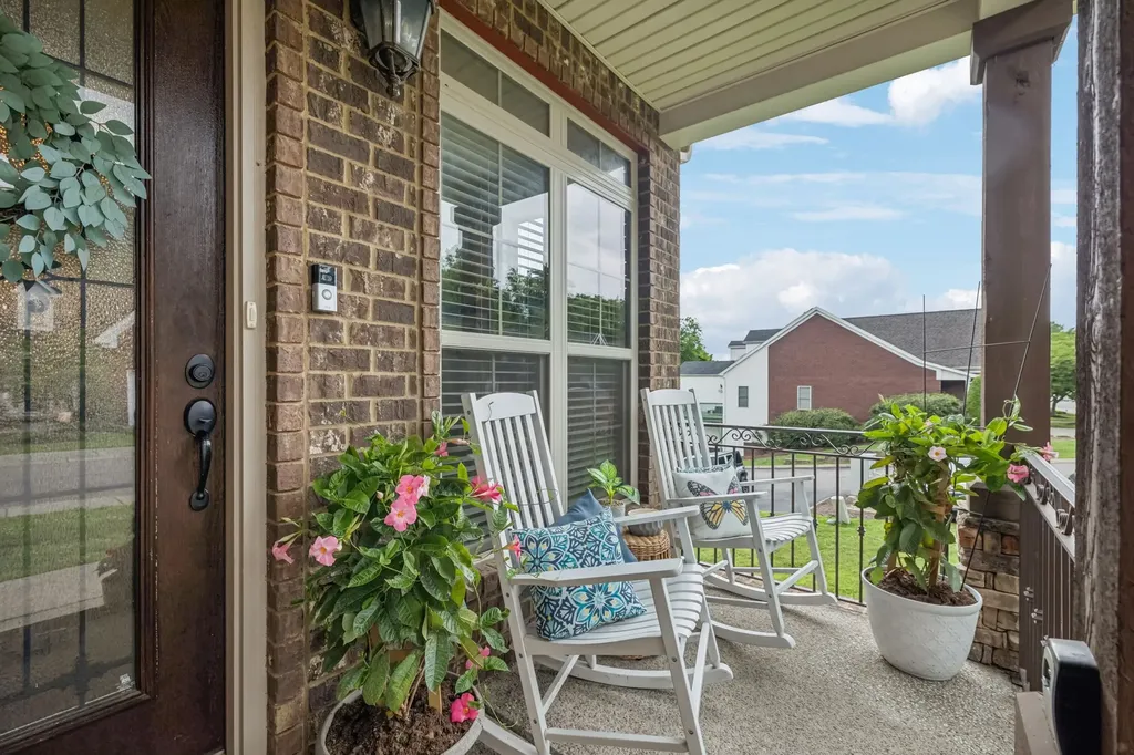 5016 Southfork Boulevard Old Hickory TN 37138