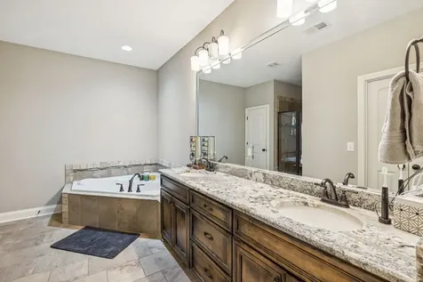 5016 Southfork Boulevard Old Hickory TN 37138